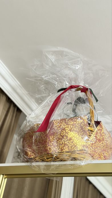 Корзины продам. Большие, коричневые, очень вместительные