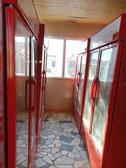 Витринные холодильники для напитков