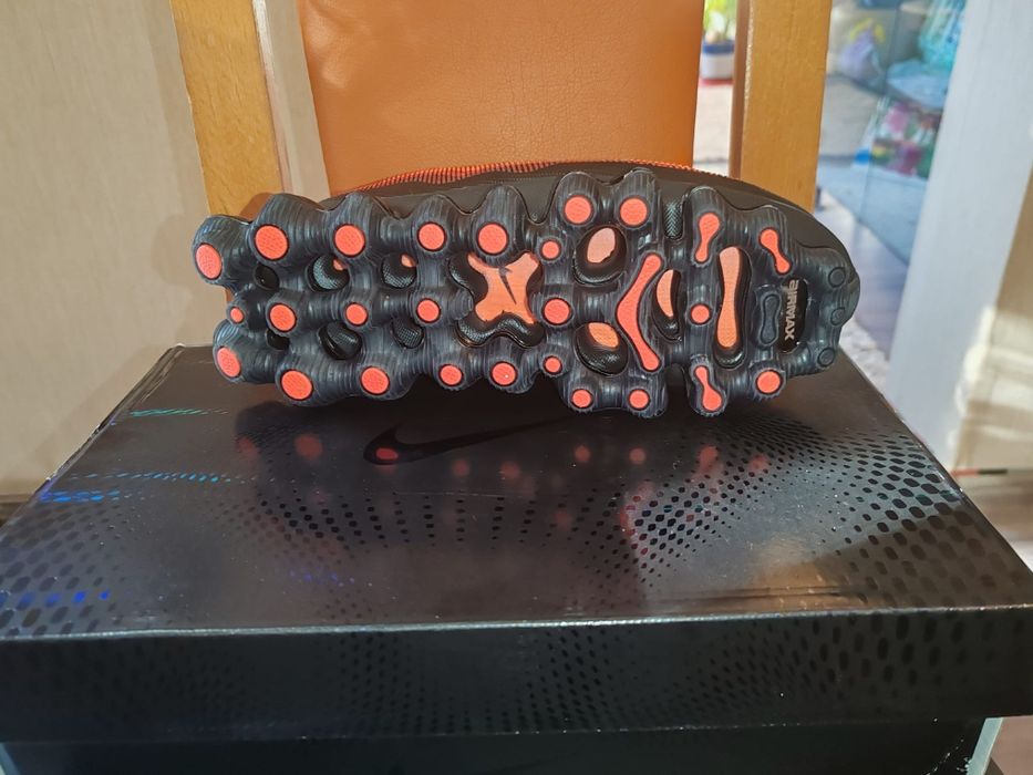 Nike air liquid max
