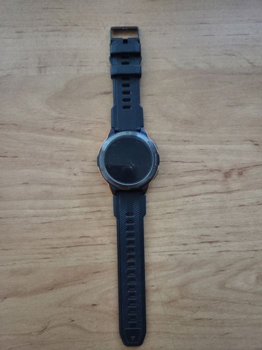 Продавам смарт часовник