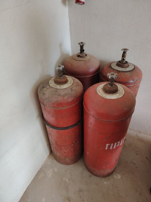 butelii rusesti (4 bucati)