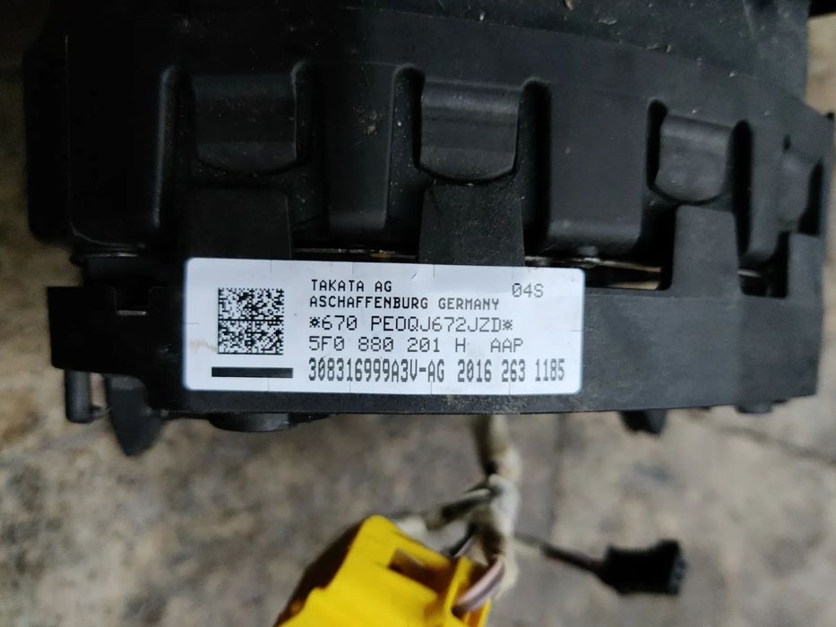 Airbag volan Seat Leon 3 5F Seat Toledo 3 Seat Ibiza 5F0880201H