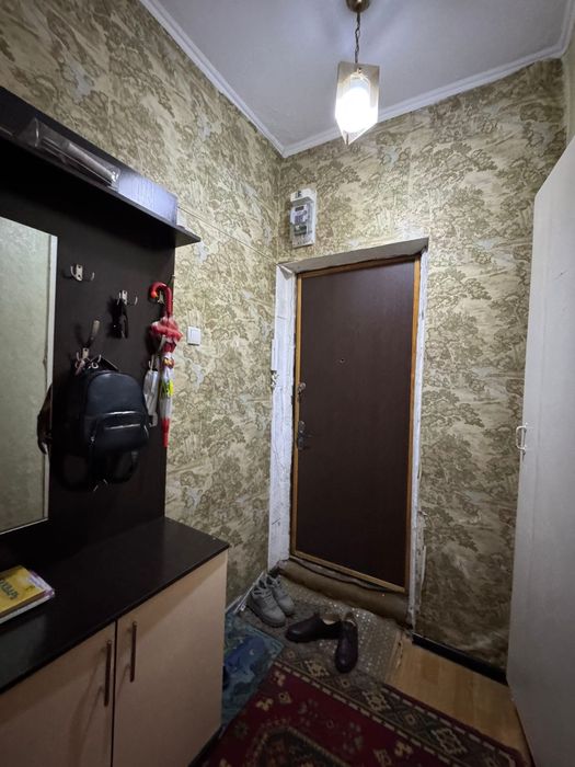 1-комн., 2 этаж, 10 мкр. (43 дом)