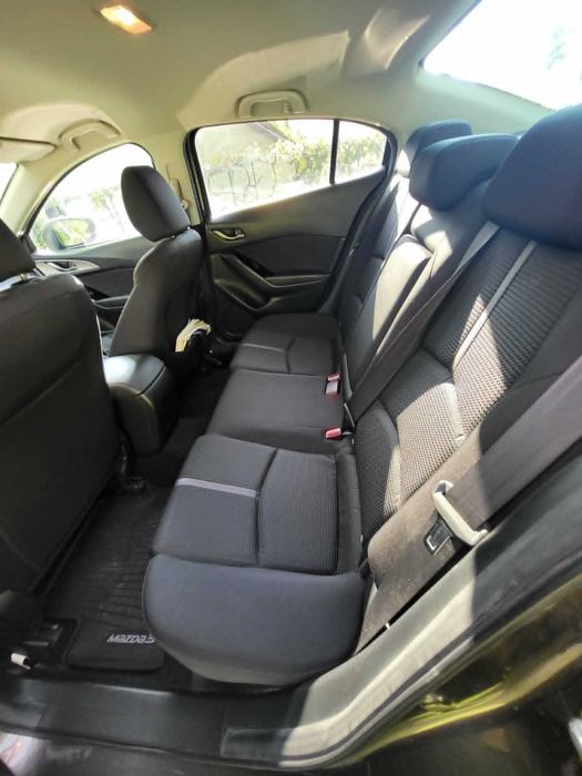 Vand Mazda 3 2017 benzina 2.0 120CP