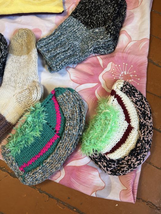 Продам корпешки, носки вязанные