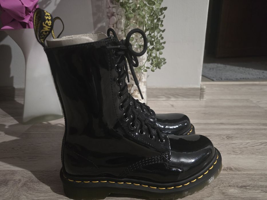Ghete originale Dr. Martens