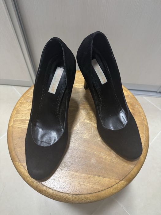 Pantofi negri piele intoarsa