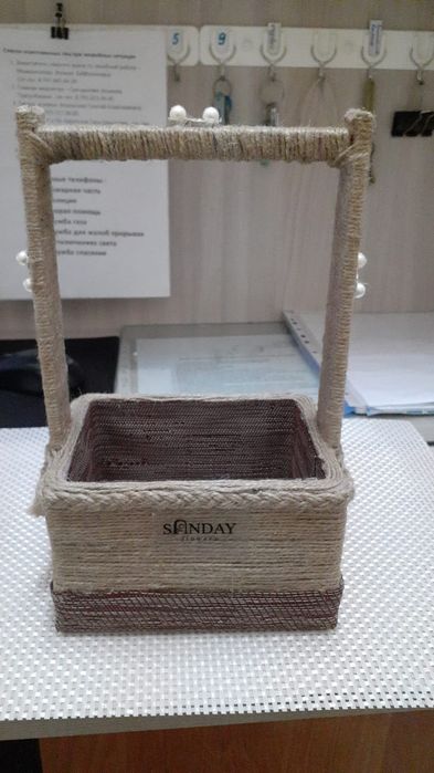 Корзина подарочный 8 марта