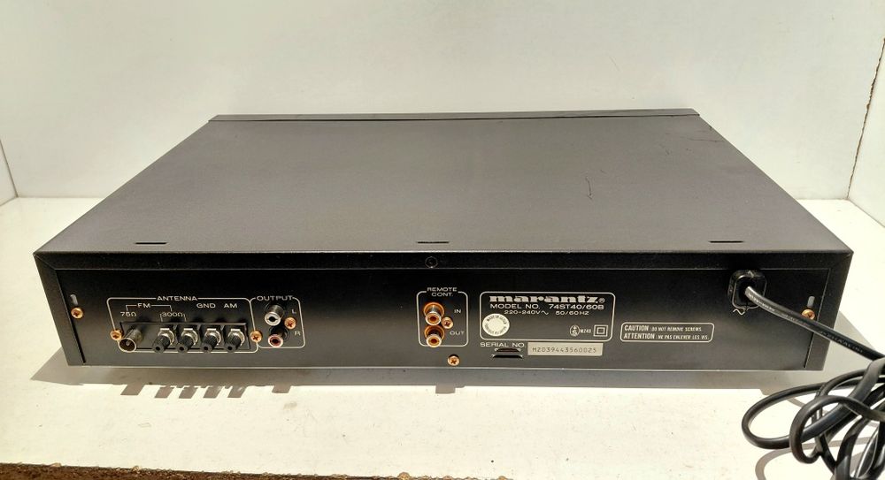 Tuner audio Marantz