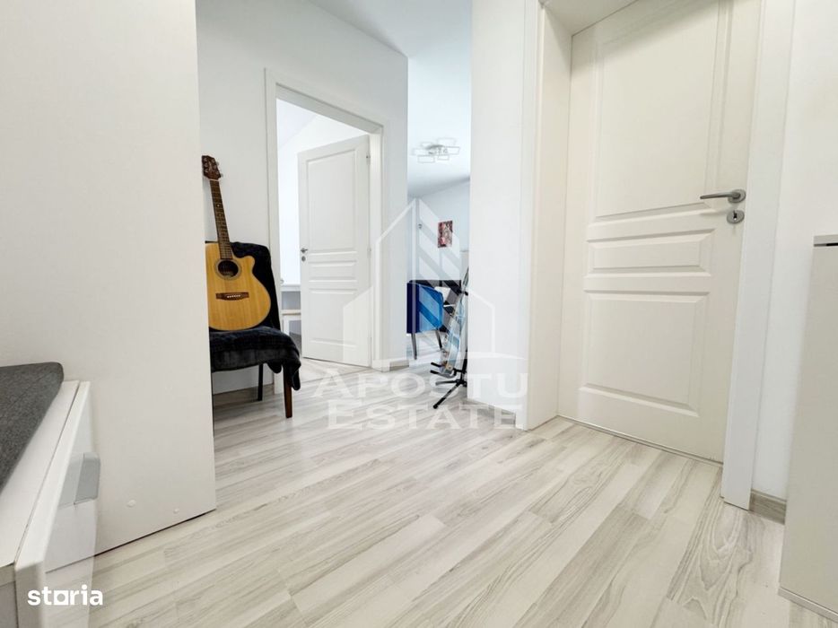 Apartament cu o camera de vanzare, 32mp utili + 4mp balcon, Giroc