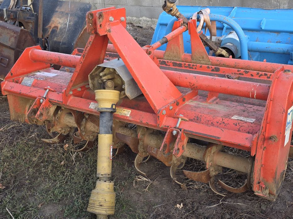 Freza pământ Piese tractor.180,190.210