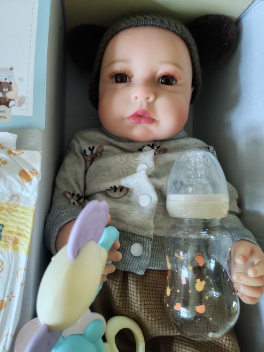 Bebeluș Reborn 48 cm nou