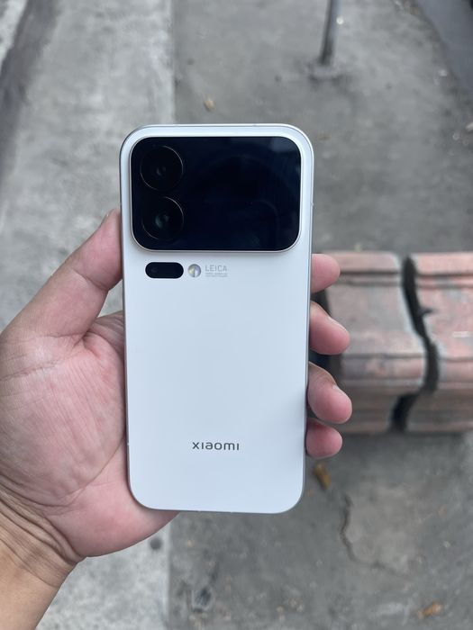 Продам Xiaomi 17 PRO 1024 gb