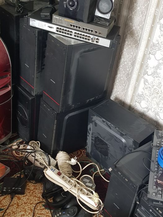 Kompyuterlar sotiladi 500mindan