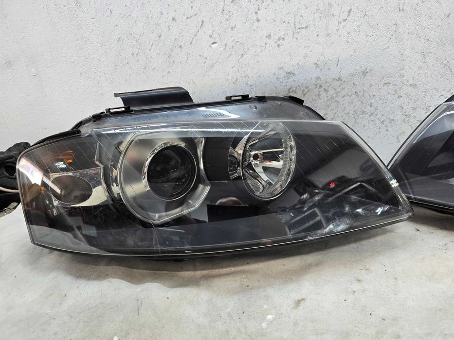 Оригинални фарове Ауди А3  Audi A3 8P Xenon