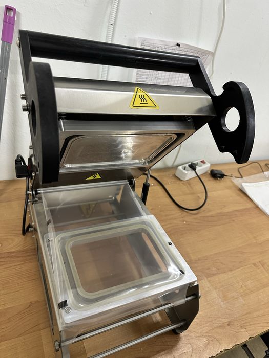 Ваакумный упаковщик