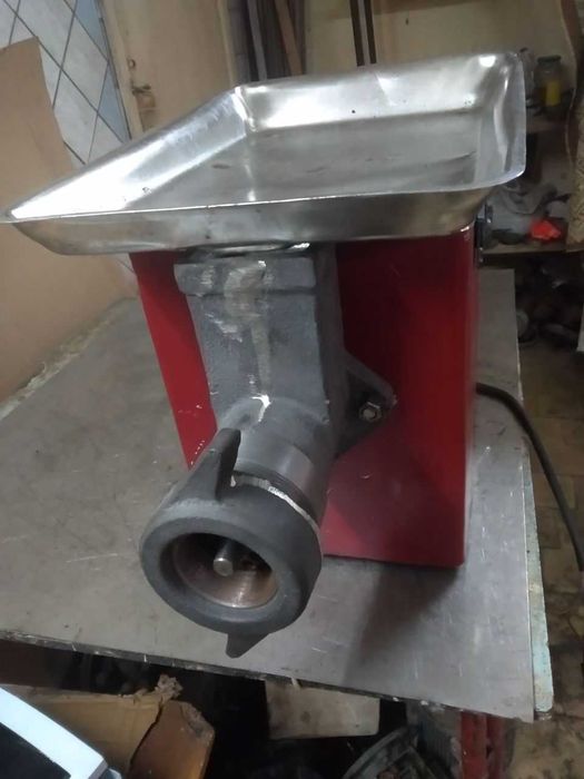 Мясорубка, Miyasarofka, гушт майдалангич МИМ 300. Чётки ишлайди.