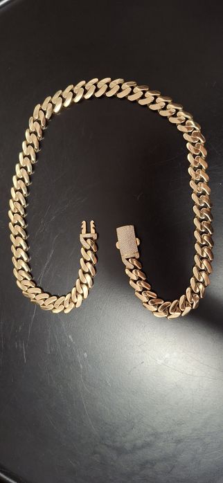 Lant cubanez aur masiv nou, .