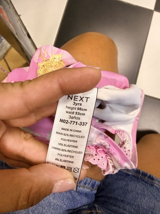 Дрешки Zara и Next