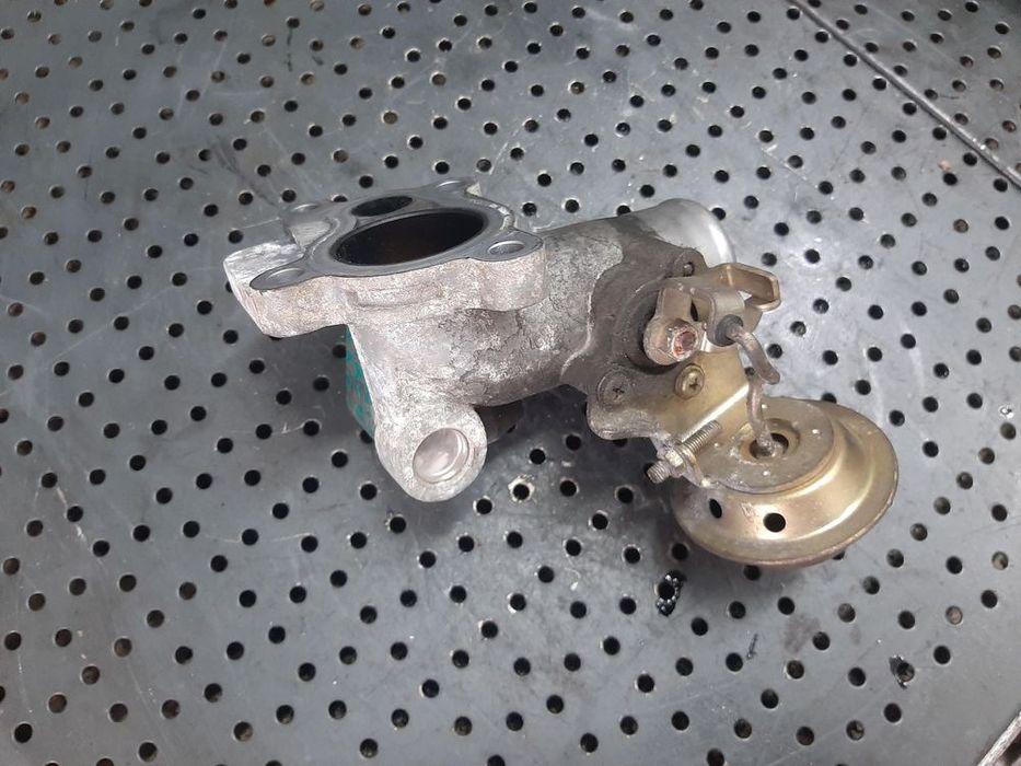 clapeta acceleratie 1.4 d-4d 1nd-p52l toyota yaris