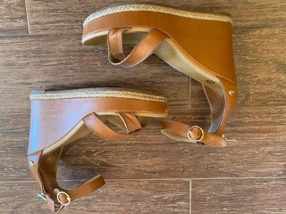 Дамски обувки UGG