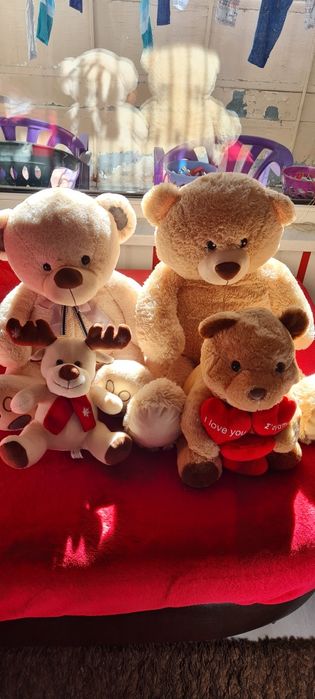 Лот от детски играчки