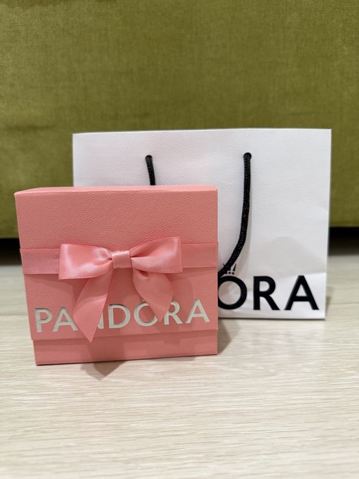 Продам оригинальное колье от Pandora