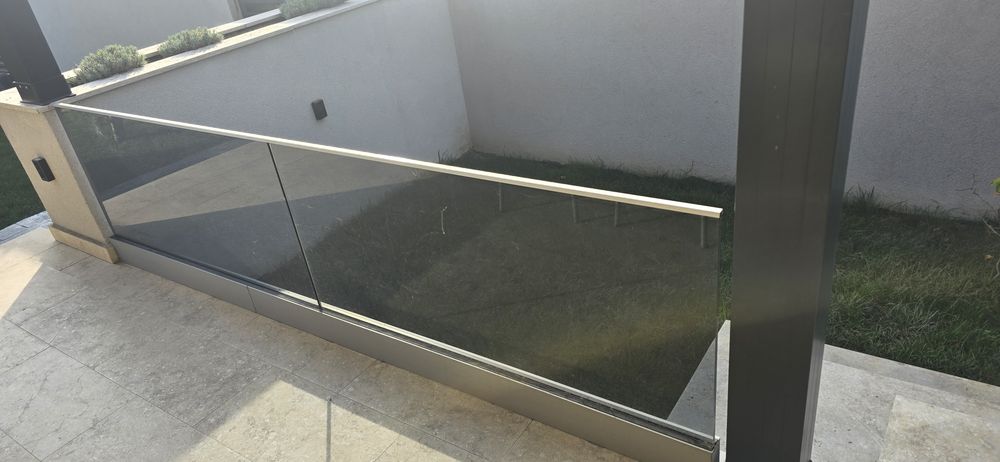 Balustrada sticla dubla fumurie