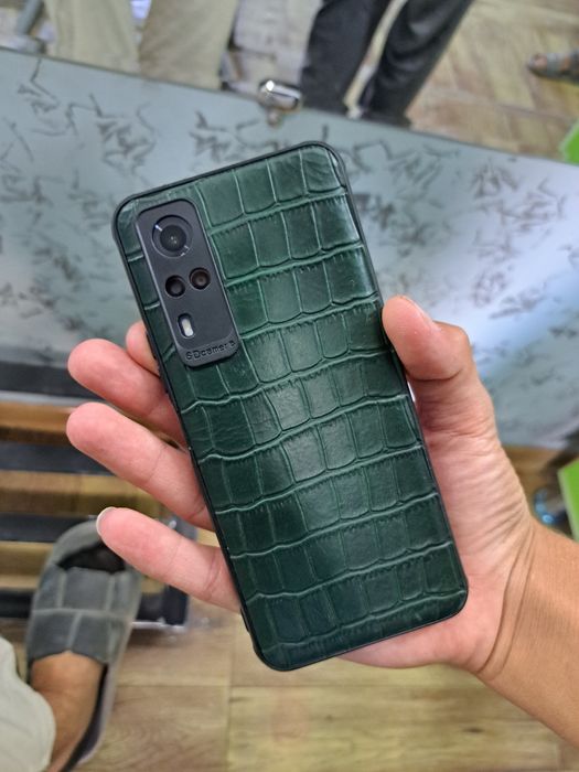 Vivo y31 4 128 kafolati bilan