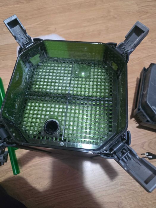 Eheim Experience 350 - външен филтър с пълнеж субстрат и гъби