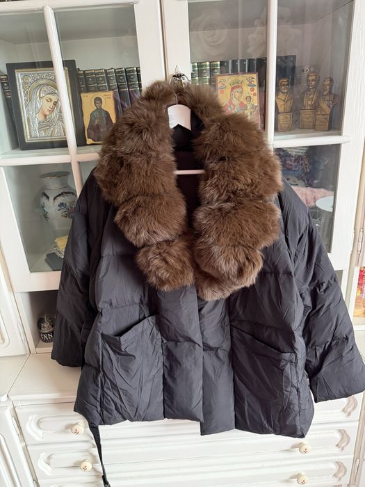 Geaca cu guler de blana naturala