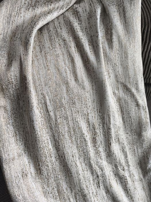 Draperii ca noi 150 lei,2 buc de 2m fiecare