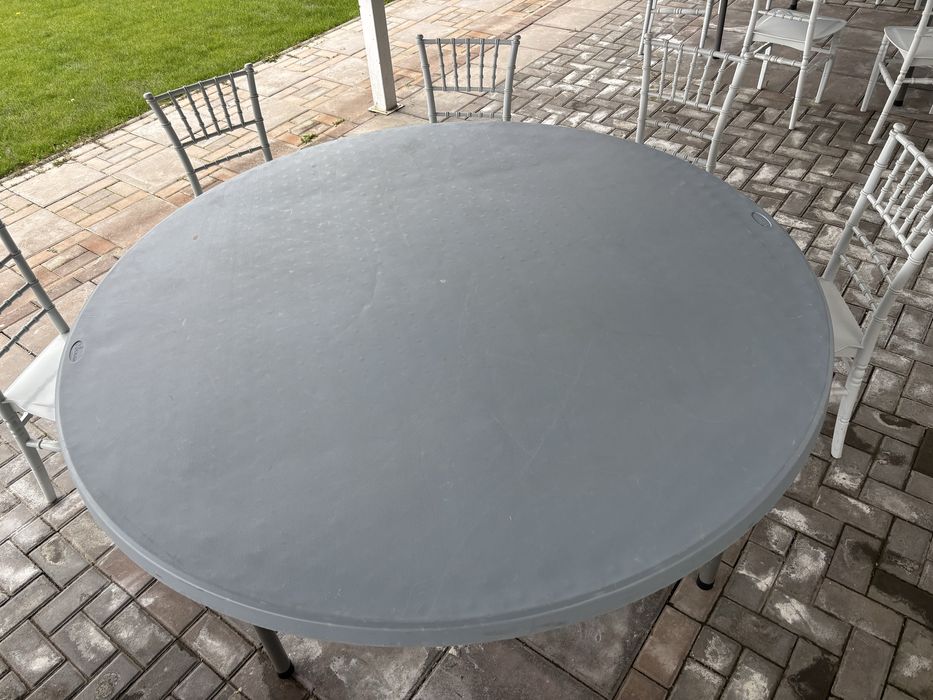 Masa rotunda plastic pentru restaurant si evenimente