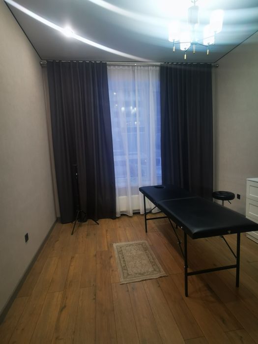 Сдам кабинет 200000тг