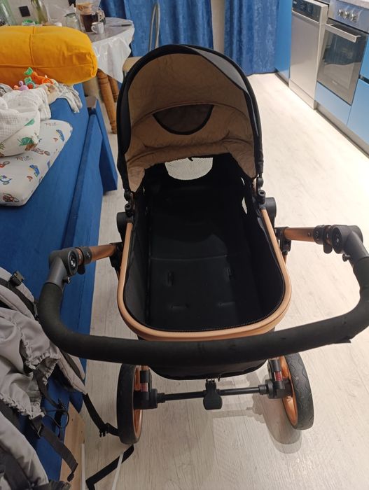 Продам коляску  люльку