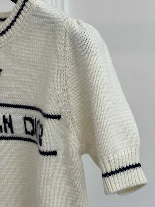 IN STOC - Tricou de dama Dior Premium - M