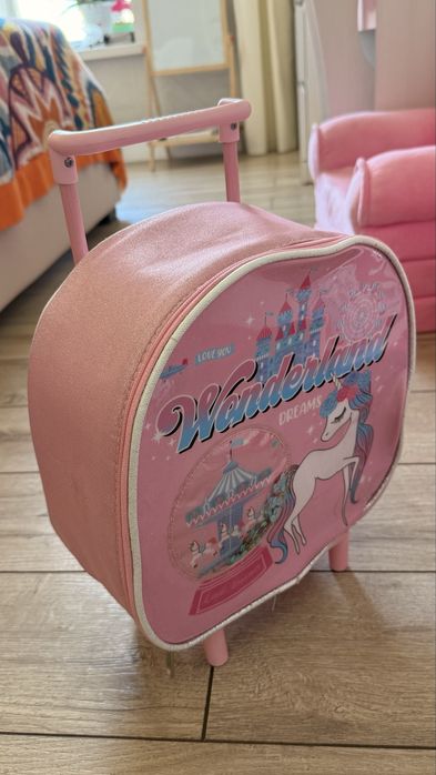 Продам детский чамодан