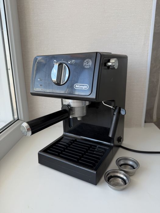 Кофеварка DeLonghi