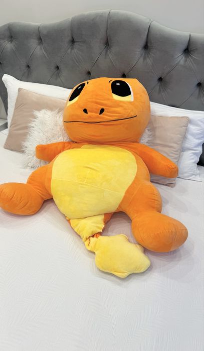 Голяма плюшена играчка