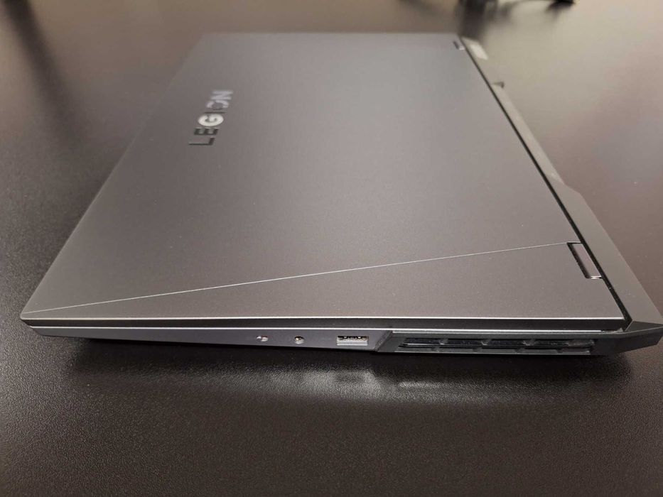 Lenovo Legion 5 Pro - i7 - 32GB RAM - 1TB SSD - GeForce RTX 3060