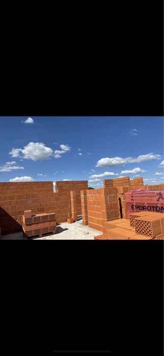 Constructii case si amenajari interioare