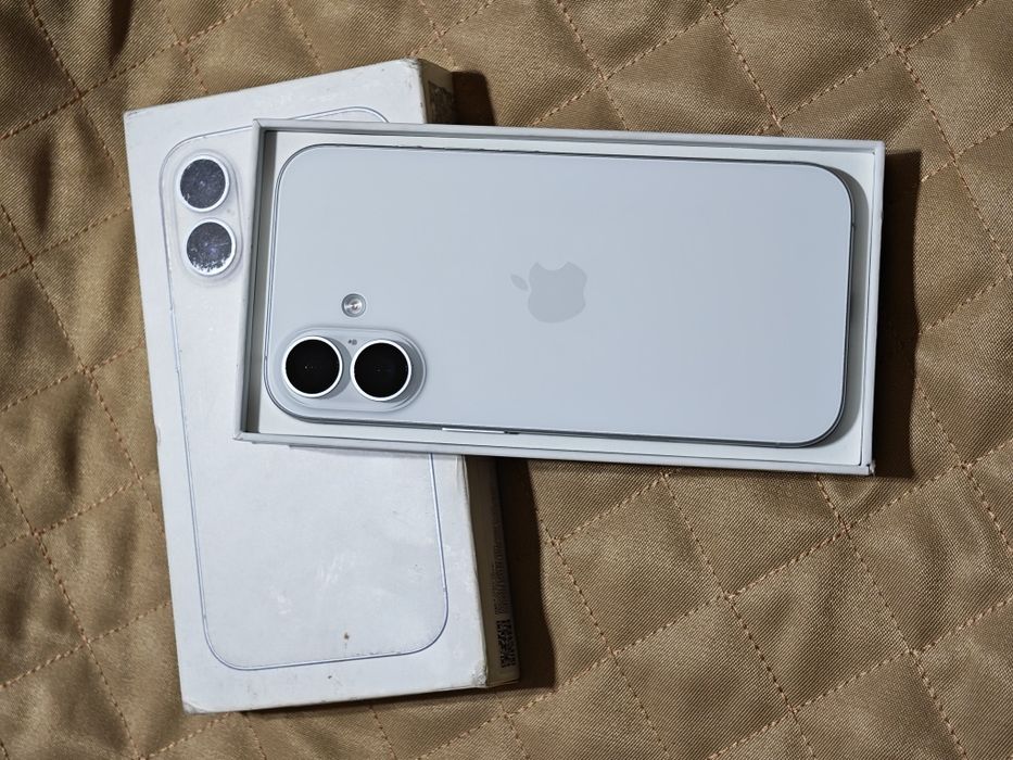 iPhone 16 128 gb ёмкость 100