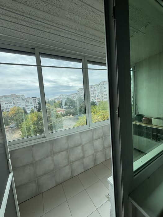 Продава се Тристаен апартамент в София, Люлин 10 - 100 кв.м за 1830 €/кв.м - Снимка #4