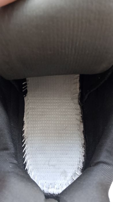 Кроссовки adidas 41-42 (26см)