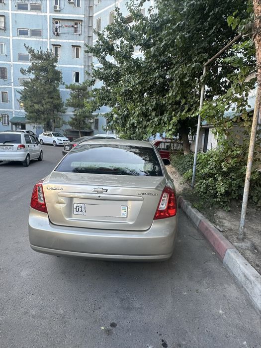 Продам Chevrolet Gentra, 2015, Mexanika, Shampanskiy rang.