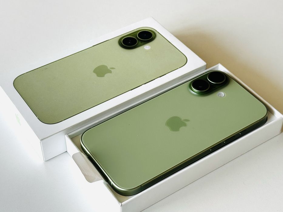 НОВ! Iphone 17 256GB Sage Гаранция 1 година