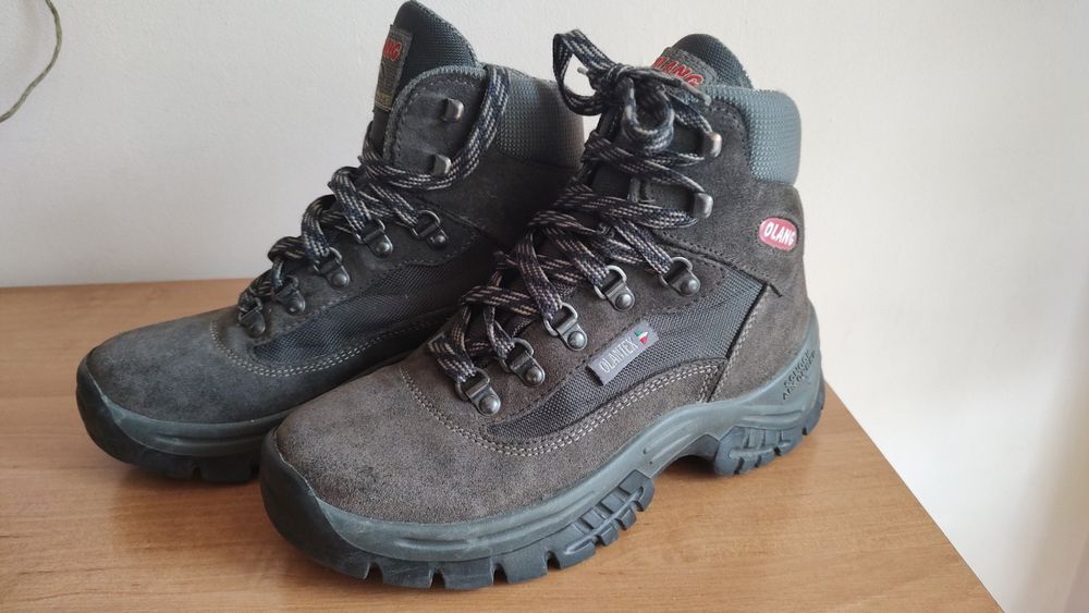 Туристически обувки Olang, Hoka, The North Face,  Aigle