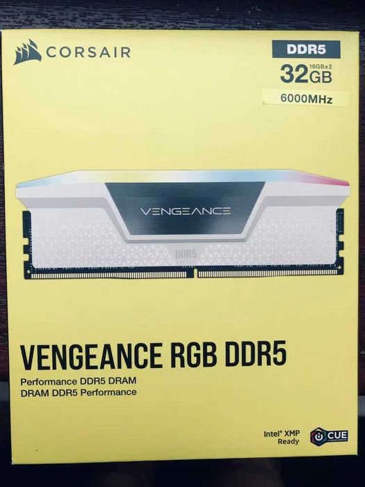 Рам памет Corsair VENGEANCE RGB White 32GB (2x16GB) DDR5 6000MHz CL30