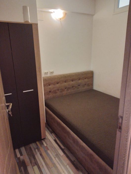 garsonieră de închiriat