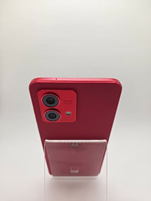 Motorola G84 5G / Panteone Viva Magenta / DeluxGSM